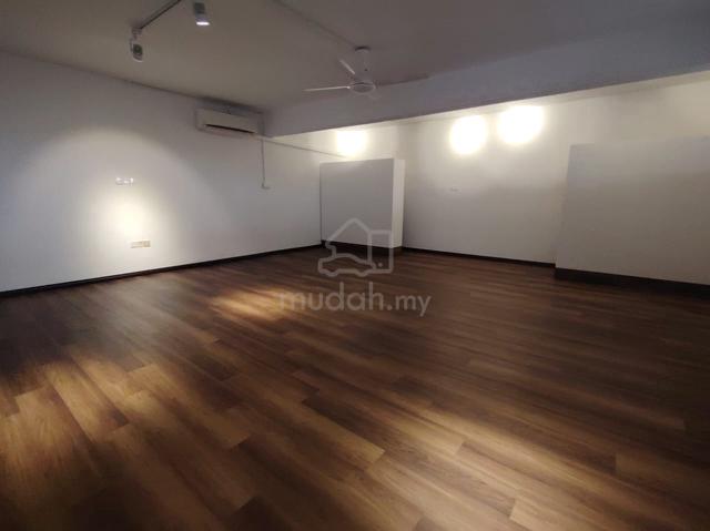 For Rent - Tanjung Aru PLaza Retail space 1