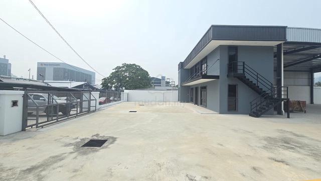 Commercial Showroom Corner Face Mainroad Near Ampang (Q3210) 1