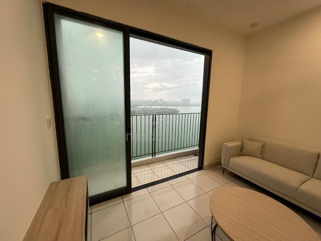 E Island Lake Haven 1