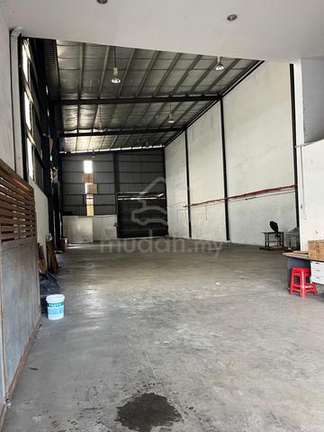 Pandamaran Semi Detached Factory Warehouse with CF Kilang 1