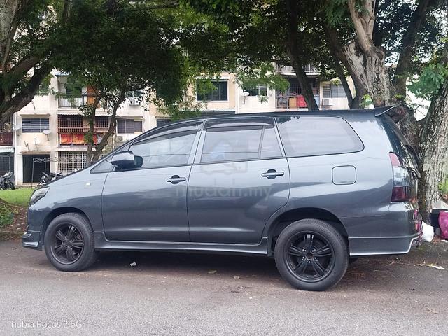 2015 Toyota INNOVA 2.0 E (A) - 5