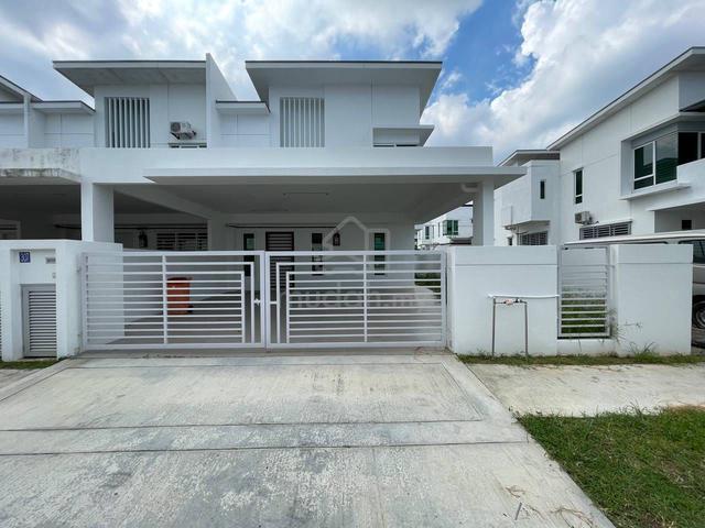 Nilai End Lot 32x80 Freehold/ Gated & Guarded [Easy Apply Loan] 1