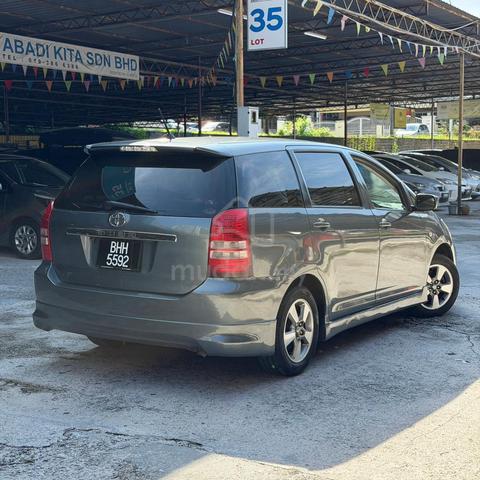 Toyota WISH 1.8 (A)Sunroof⭐1 owner ⭐Full Spec⭐ORI - 3