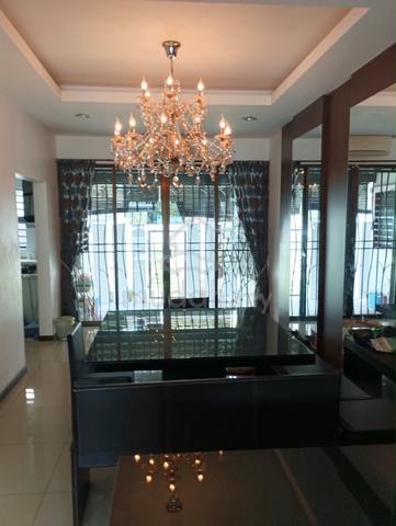 Gated Guarded Southbay 3 storey terrace move in condition near Airport 1