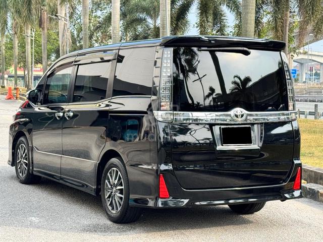 2017 Toyota VOXY 2.0 ZS Kirameki II Edition MPV - 3