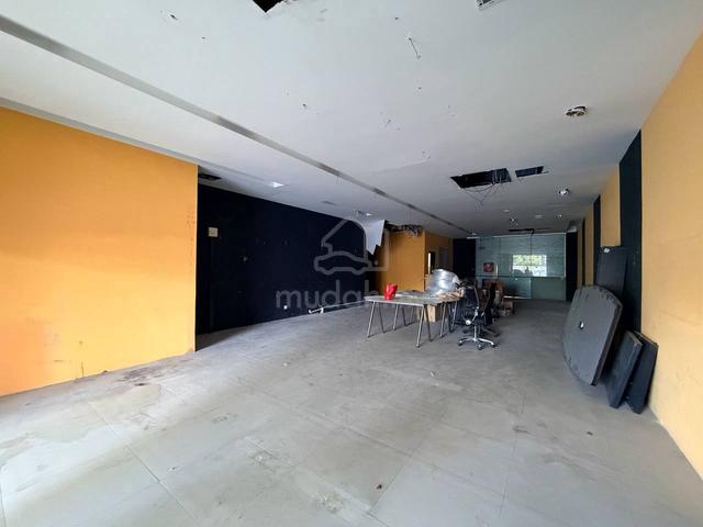 WTL [Facing Main Road] GF @ Laman Seri Business Park, Seksyen 13, SA 1