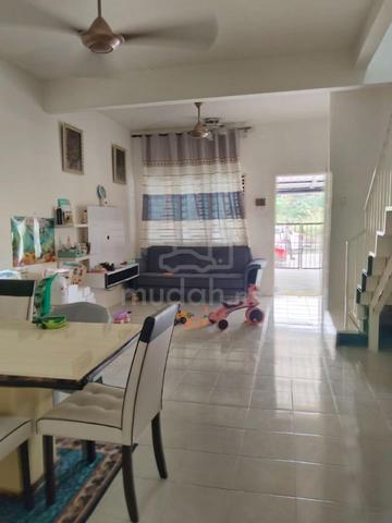 RENOVATED- 2 Storey Tmn Saujana Aman, Sg Buloh 1