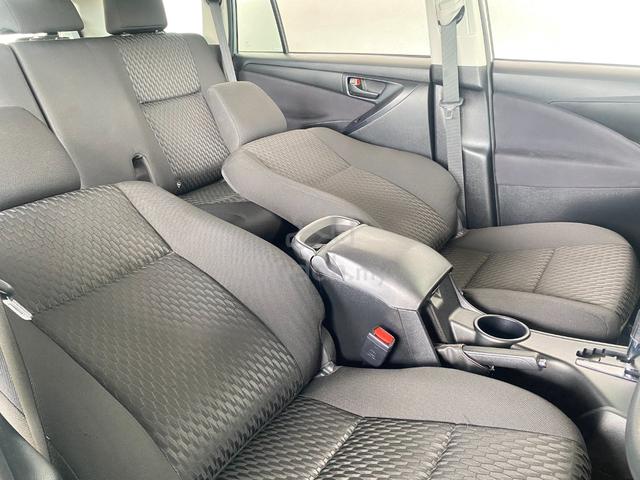 Toyota Innova 2.0 Facelift (A) Low Mil Full Serv - 4