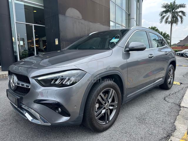 2024/2025 Mercedes Benz GLA200 FL PROGRESSIVE - 1