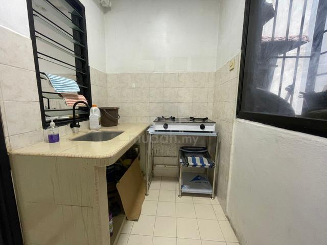 Putra Permai Type C (Seri Kembangan) 1