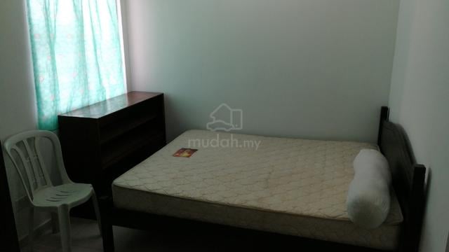 Room for Male 1