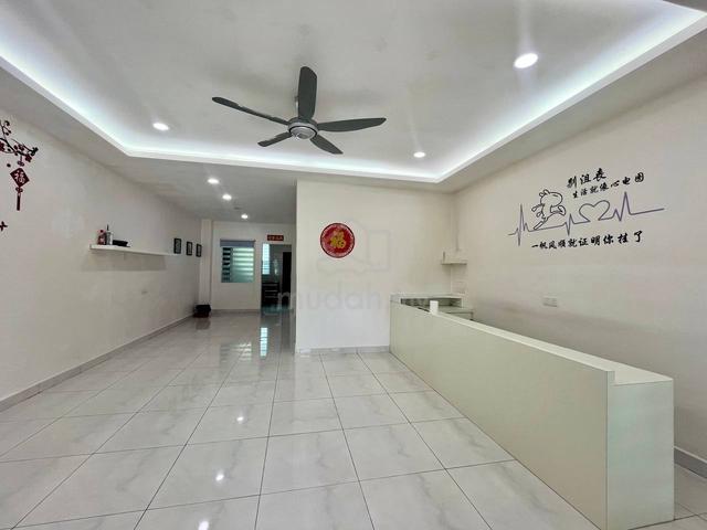 JP Perdana , Double Storey Endlot , Below Market , Renovated Unit 1