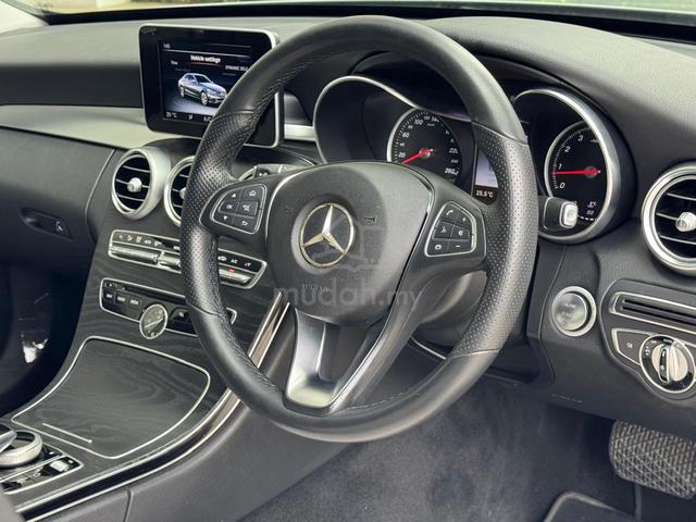 2017 Mercedes Benz C200 2.0 42K KM MILEAGE - 4