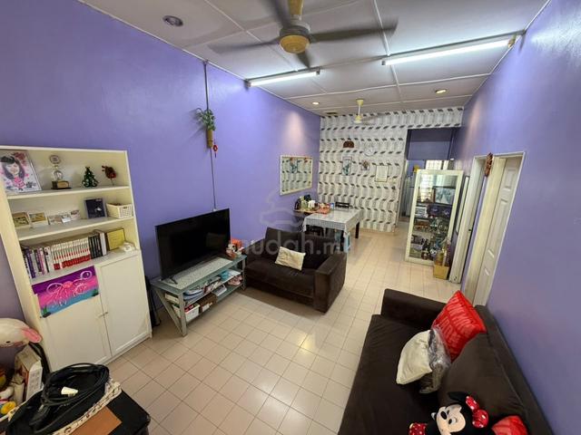 540k Only, 1 Storey @ Taman Desa Harmoni, Near Molek, Good Condition 1