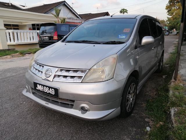 Nissan Grand Livina 1.8 Auto - 3