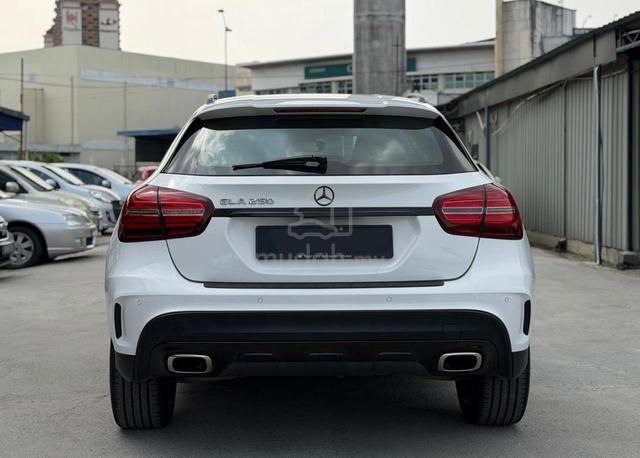 2017/2018 Mercedes Benz GLA250 4MATIC 2.0 (A) - 4