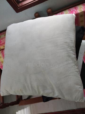 bantal sofa  - photo 3 of 3