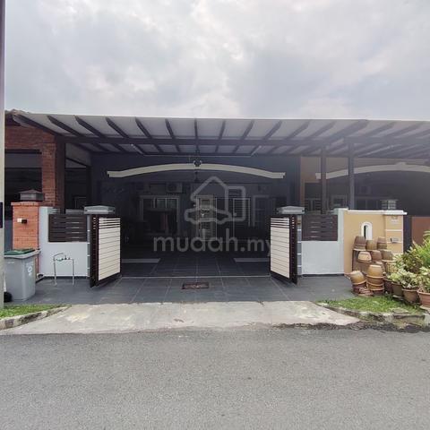 Renovated Facing open Single storey terrace taman bukit kristal Seremb 1