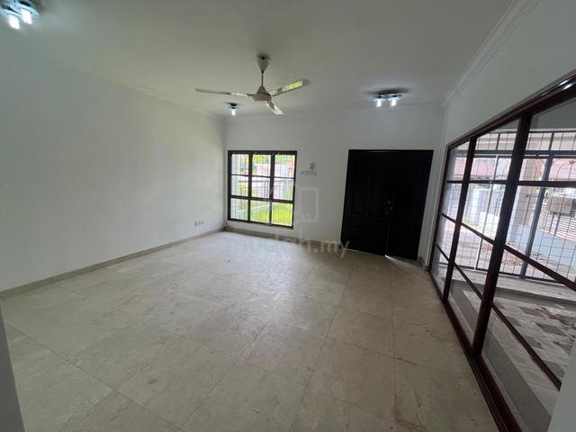 Putra Heights section 10 House for Sale 1
