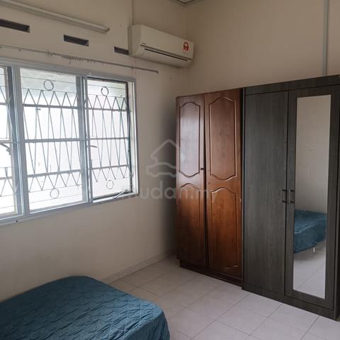 Melaka Town, freehold double storey 4r2b house for sale 1