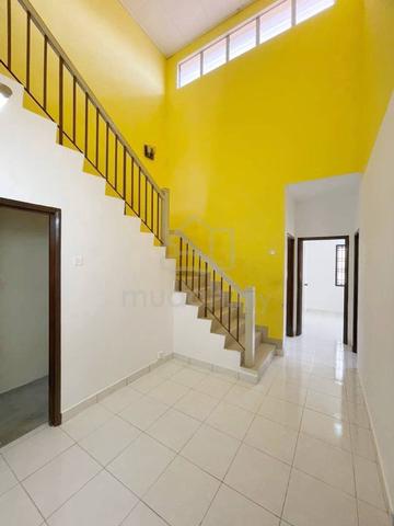 Big sizes house 1.5 Storey Seri alam @ Masai for sale 3