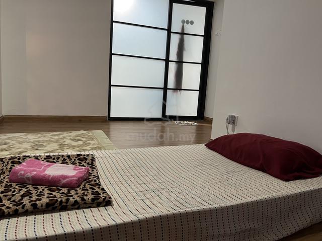 cheap Large room to rent 1