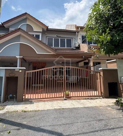 Taman Pinggiran Saujana 2-sty freehold below market 100k 100%loan 1