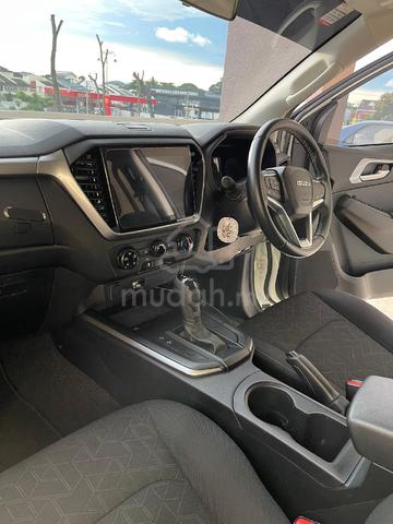 2024 Isuzu D-MAX 1.9 AUTO PLUS MY21 UPDATED (A) - 5