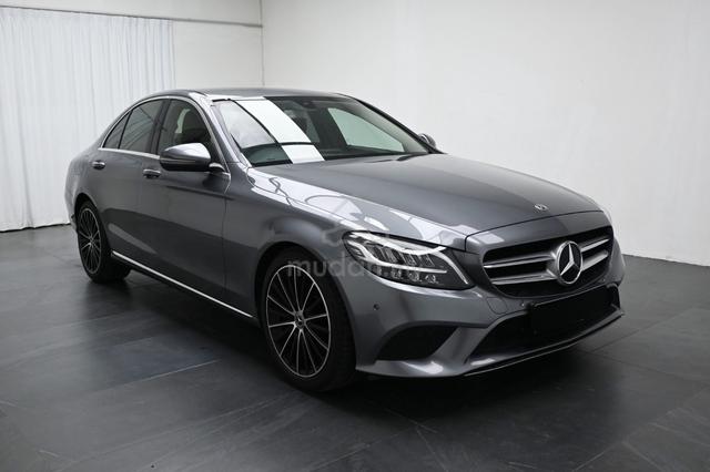 2018 Mercedes Benz C200 1.5 AVANTGARDE FACELIFT - 3