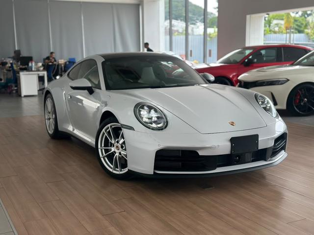 RECON UNREG 2025 Porsche 911 CARRERA 992 *ICE GREY - 1