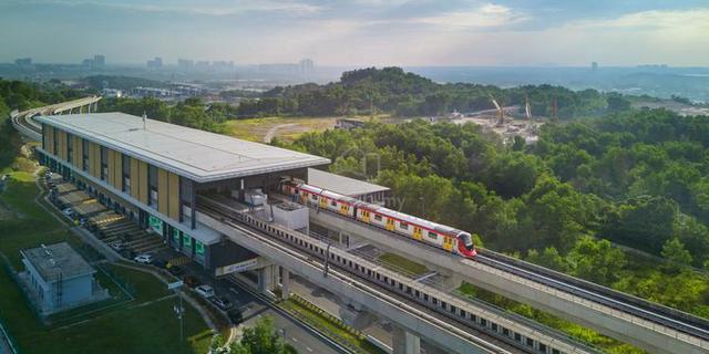 Walk to MRT, Super Low Dense, Best investment 1