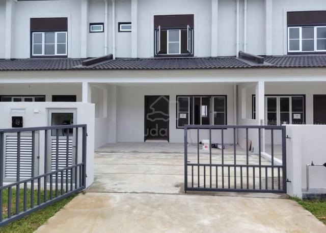 Selangor Salak Tinggi 2-Storey Terraced House For Rent 1