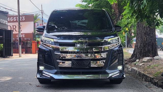 2017/2022 Toyota NOAH 2.0 (A) - 1