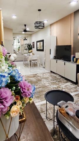 1-Sty Terrace JP Perdana Mount Austin, 20x70, Walking Distance to Cres 1