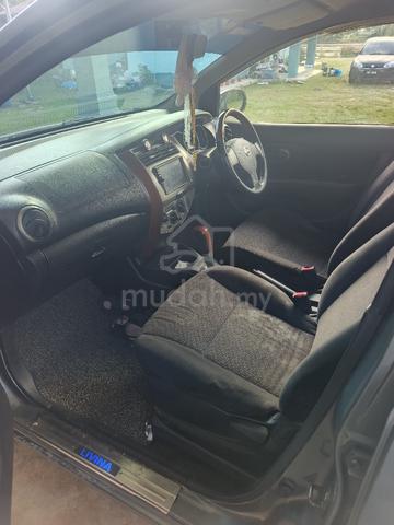 2012 Nissan GRAND LIVINA 1.8 IMPUL (A) - 3