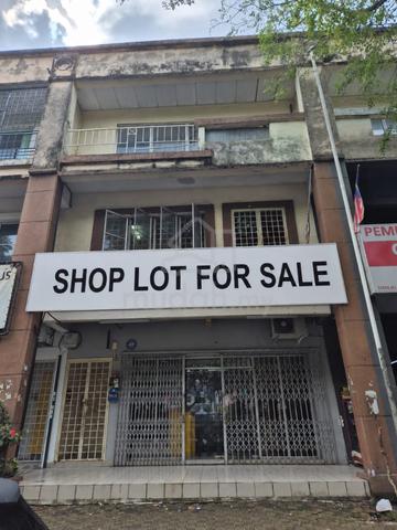 Kota Kemuning, Seksyen 31,Shah Alam 3 Storey Shop Lots for Sale 1