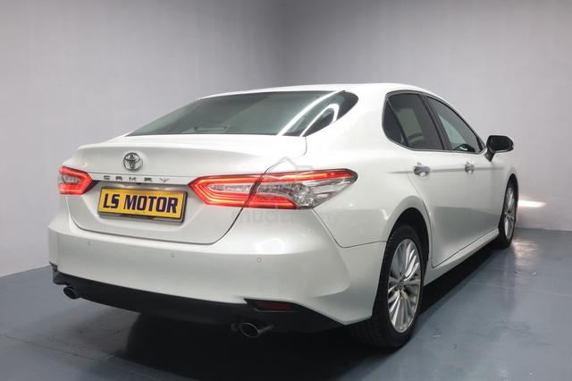 2020 Toyota CAMRY 2.5V (A) JBL BSM - 2