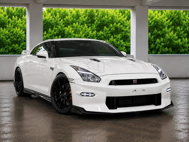 Nissan GT-R 3.8 PREMIUM EDITION MIL 2K AND 5A GRED - 1