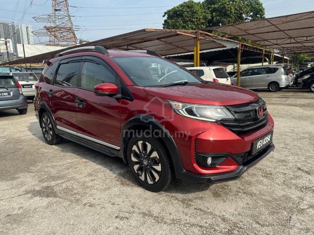 BR-V 1.5 V FACELIFT,Full Service,Ori Paint,1xLady - 1