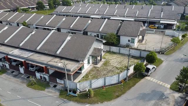 Rumah Corner lot Taman Rakyat Bistari II, Kampung Bukit Kuang, Chukai, 1