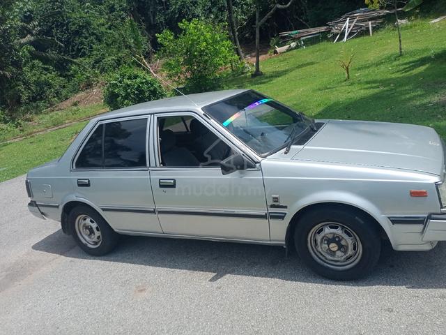 Nissan Sunny 130Y B11 - 2