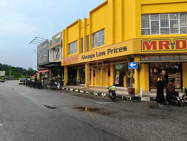 1300sf💕 FREEHOLD single NON BUMI💞 TMN KAMUNTING MUTIARA KMTG 1