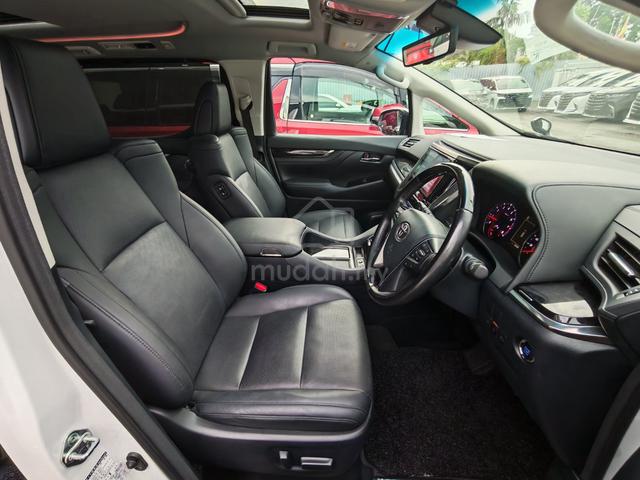 2023 Toyota ALPHARD 2.5 SC Sunroof,DIM,BSM - 4