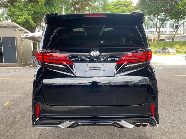 2025 TOYOTA ALPHARD Z SPEC Moonroof BodyKit 3K-Km - 4