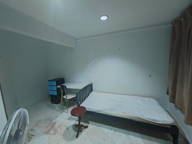 pandan perdana shamelin single room 1
