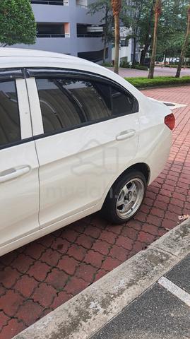 2016 Proton SAGA 1.3 STANDARD CVT MY16 BT P2-13A - 2