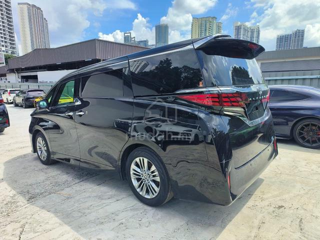 2024 Toyota ALPHARD 2.5 Z / MOONROOF / DIM / BSM - 4
