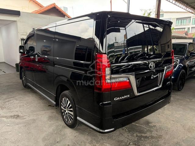 2020 Toyota GRANACE 2.8 PREMIUM (A) - 3