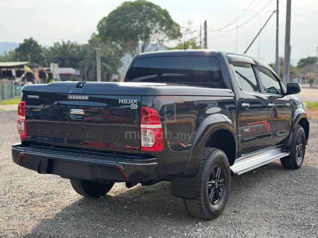 2015 Toyota HILUX 2.5 G TRD SPORTIVO (A) - 4
