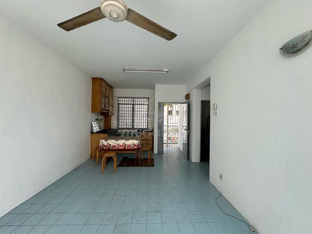 Desa Rahmat Apartment 2